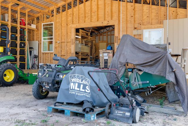 20144 NW Whitewater Grade Road, Clarksville, FL 32430