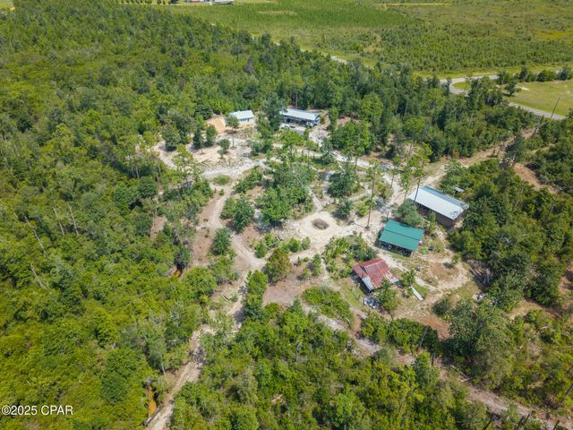 20144 NW Whitewater Grade Road, Clarksville, FL 32430