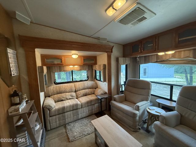 20144 NW Whitewater Grade Road, Clarksville, FL 32430