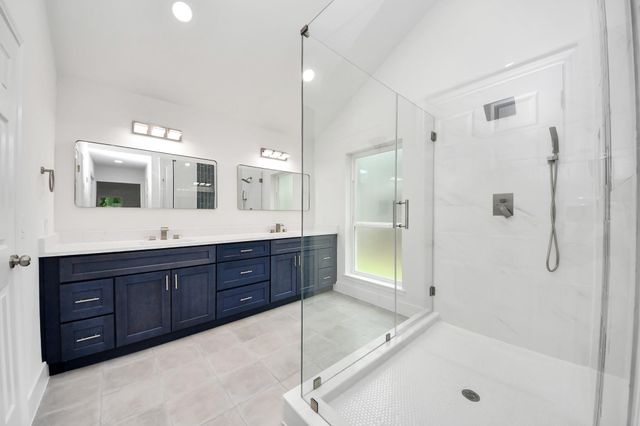8919 Crazy Horse Trail, Houston, TX 77064