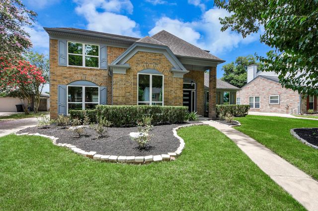 8919 Crazy Horse Trail, Houston, TX 77064