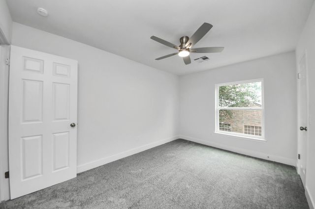 8919 Crazy Horse Trail, Houston, TX 77064