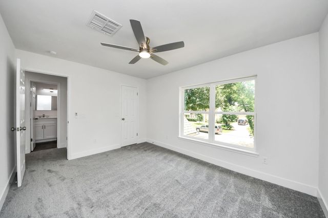 8919 Crazy Horse Trail, Houston, TX 77064