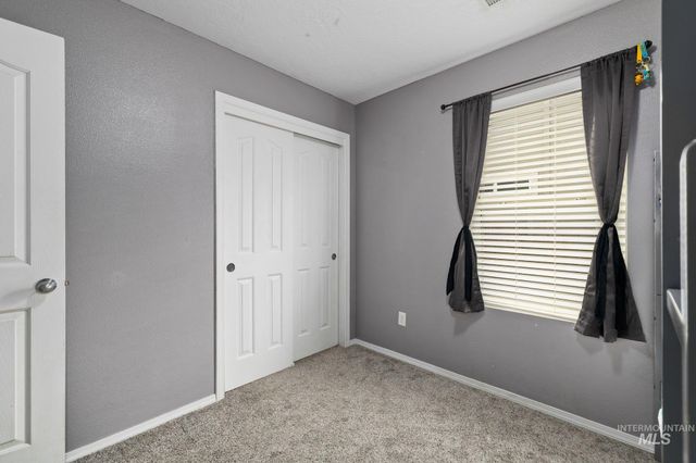 16946 Bastian Ave, Caldwell, ID 83607