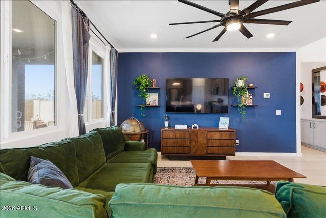 17768 W CASSIA Way, Goodyear, AZ 85338