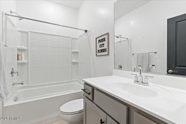 17768 W CASSIA Way, Goodyear, AZ 85338