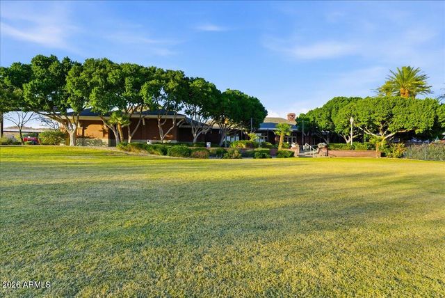 17768 W CASSIA Way, Goodyear, AZ 85338