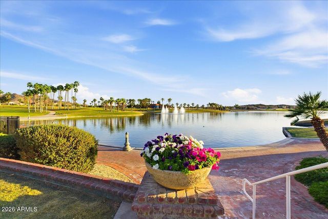 17768 W CASSIA Way, Goodyear, AZ 85338