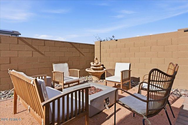 17768 W CASSIA Way, Goodyear, AZ 85338