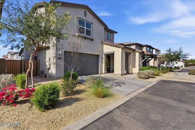 17768 W CASSIA Way, Goodyear, AZ 85338