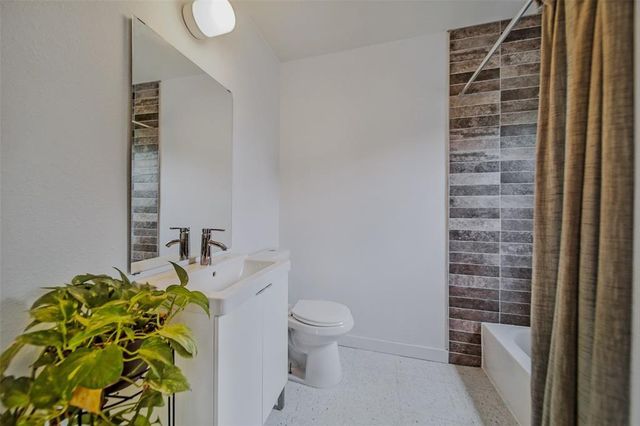 115 Hunt Street, Houston, TX 77003