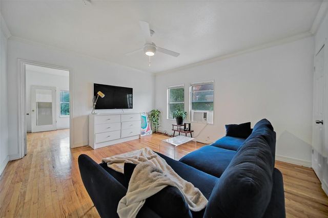 115 Hunt Street, Houston, TX 77003