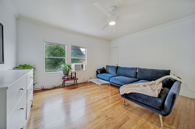 115 Hunt Street, Houston, TX 77003