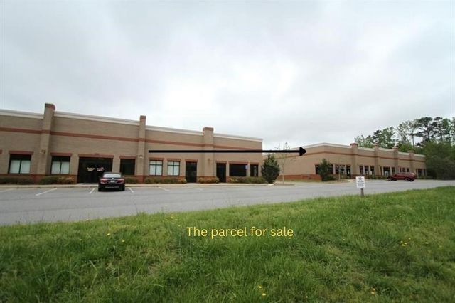 5330 Lake Pointe Center Drive, Cumming, GA 30041