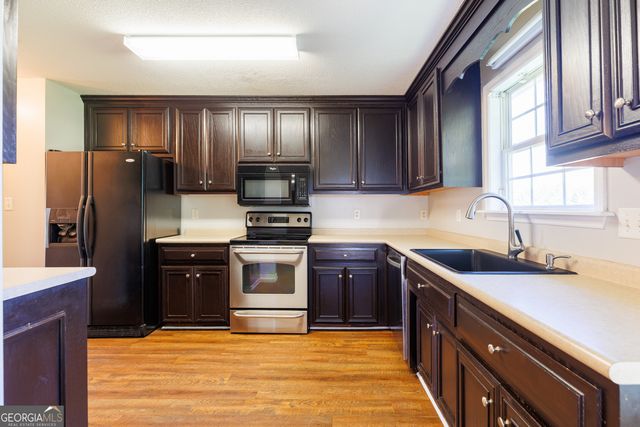 4305 Chandler Way, Valdosta, GA 31605