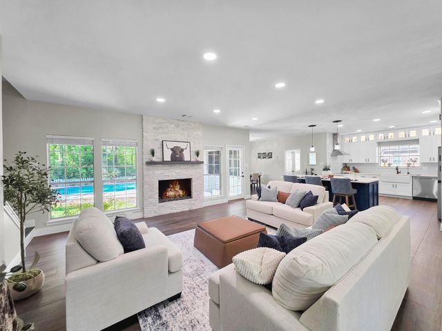 3610 Wildwood Ridge Drive, Kingwood, TX 77339