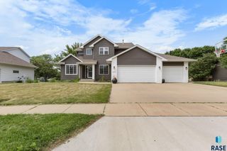 6304 S Audie Dr, Sioux Falls, SD 57108