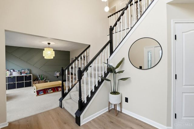 1327 Chelsea Court, Hamilton Twp, OH 45152