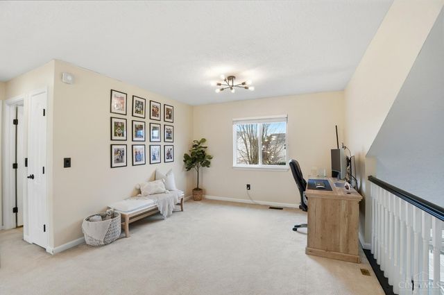 1327 Chelsea Court, Hamilton Twp, OH 45152