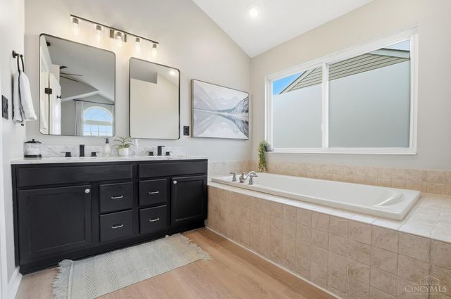 1327 Chelsea Court, Hamilton Twp, OH 45152