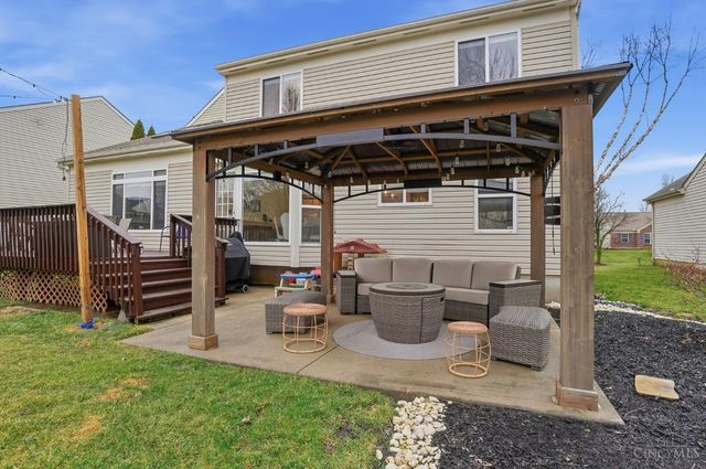 1327 Chelsea Court, Hamilton Twp, OH 45152