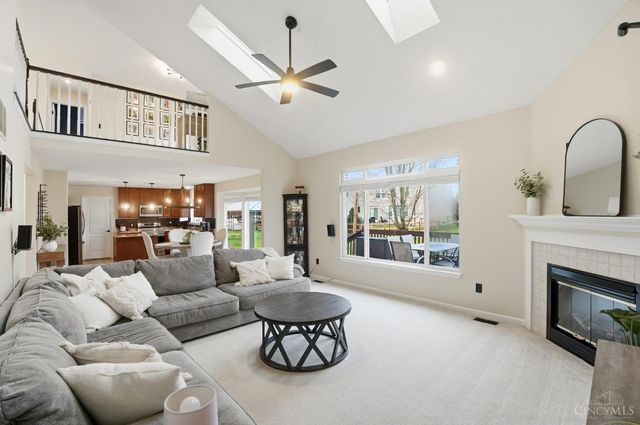 1327 Chelsea Court, Hamilton Twp, OH 45152