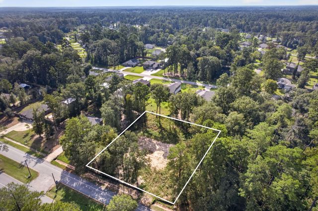 2710 Roman Forest Boulevard, New Caney, TX 77357