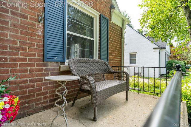 2028 N Wilson Avenue, Royal Oak, MI 48073