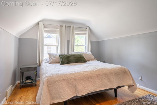 2028 N Wilson Avenue, Royal Oak, MI 48073