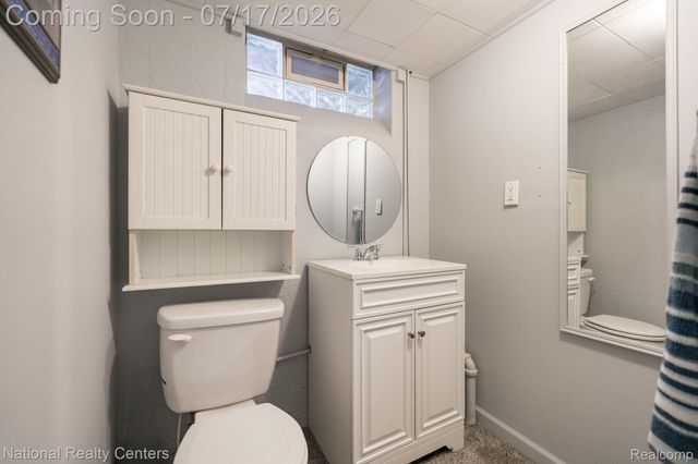 2028 N Wilson Avenue, Royal Oak, MI 48073