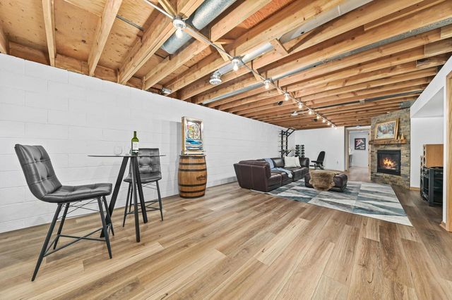 17465 Windemere ROAD, Brookfield, WI 53045