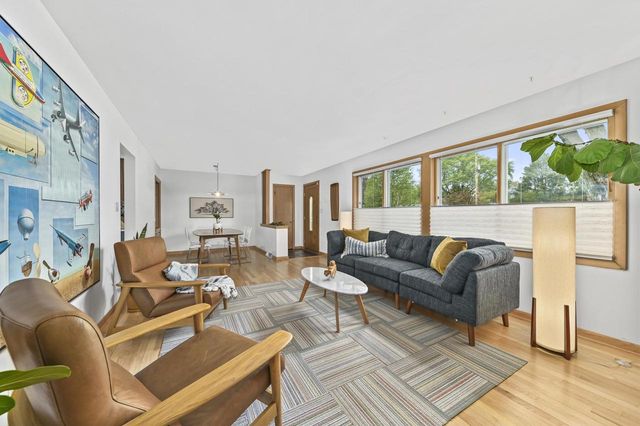 17465 Windemere ROAD, Brookfield, WI 53045