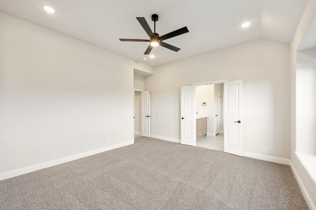 1024 River Oaks Drive, Godley, TX 76044