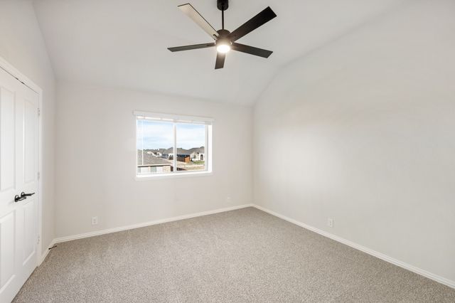1024 River Oaks Drive, Godley, TX 76044