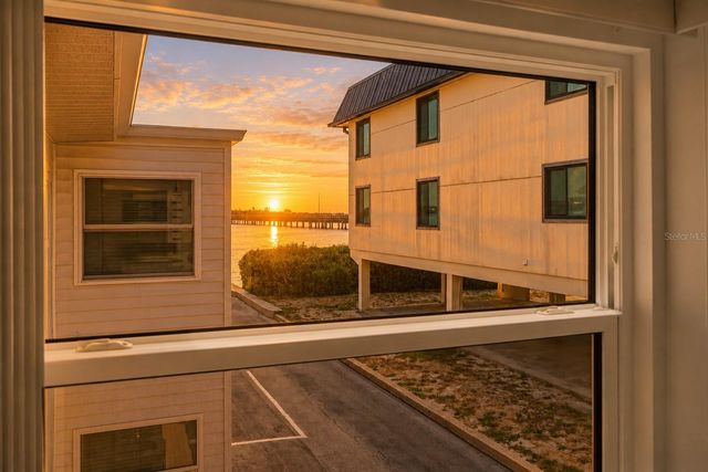 611 GULF DRIVE N C27, Bradenton Beach, FL 34217