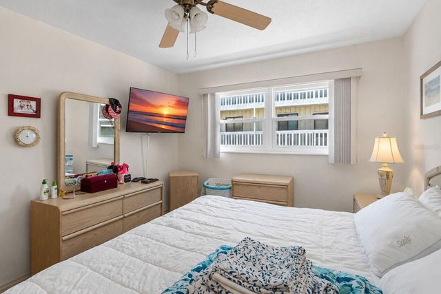 611 GULF DRIVE N C27, Bradenton Beach, FL 34217