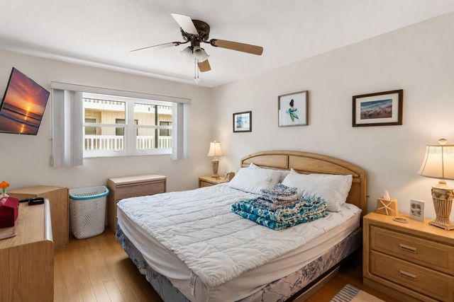 611 GULF DRIVE N C27, Bradenton Beach, FL 34217