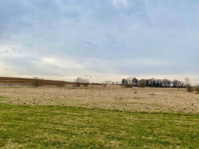 Lot 78 Drumlin Creek Court, Columbus, WI 53925