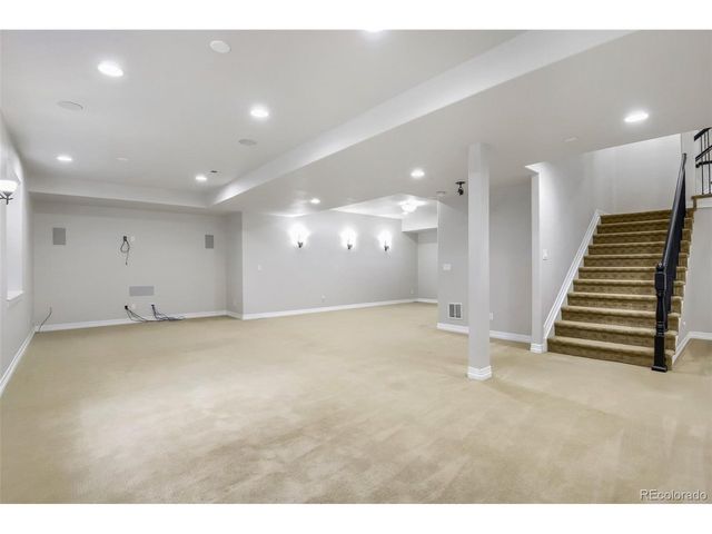 9889 Sunset Hill Cir, Lone Tree, CO 80124