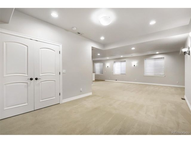 9889 Sunset Hill Cir, Lone Tree, CO 80124