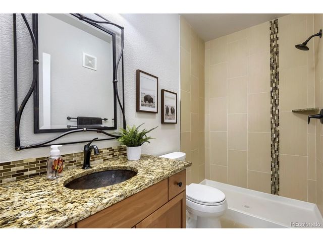 9889 Sunset Hill Cir, Lone Tree, CO 80124