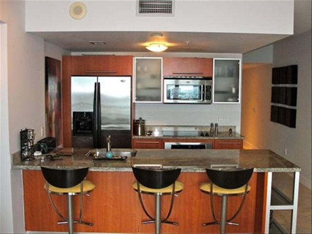 185 SW 7TH Street 1802, Miami, FL 33130