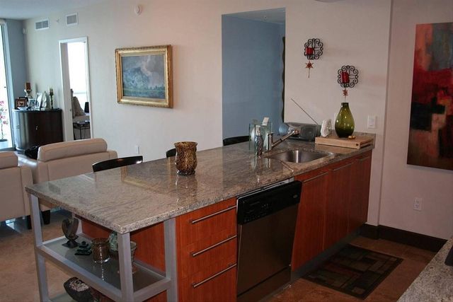 185 SW 7TH Street 1802, Miami, FL 33130