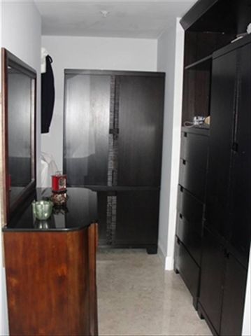 185 SW 7TH Street 1802, Miami, FL 33130