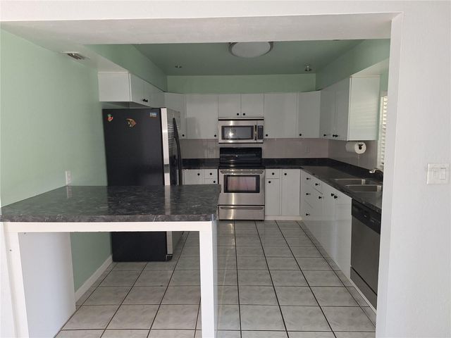 22191 NEW ROCHELLE AVENUE, Port Charlotte, FL 33952