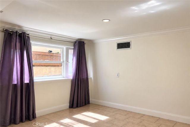 940 Hilldale Ave, West Hollywood, CA 90069