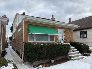 6037 S Mason Avenue, Chicago, IL 60638