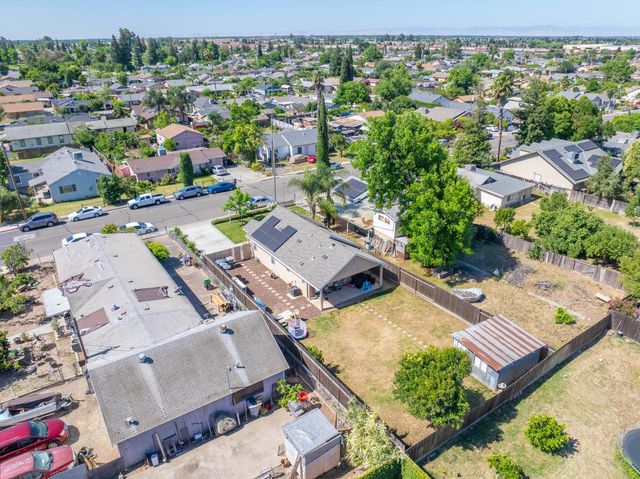 3761 Arizona Ave, Riverbank, CA 95367