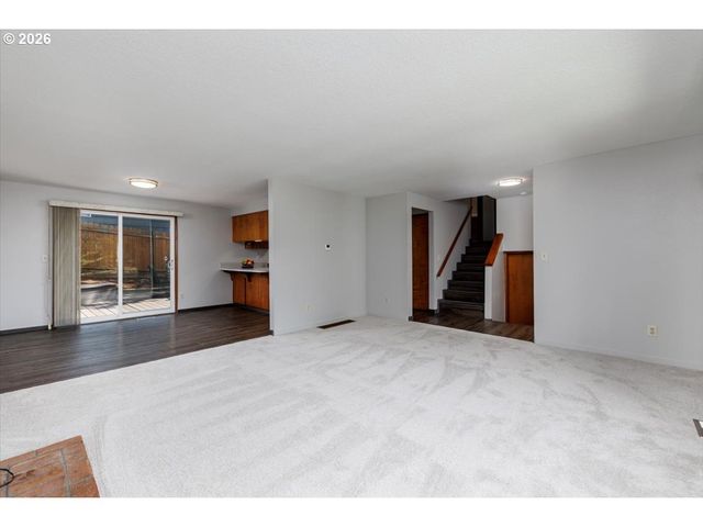 16910 Se LAUGARDIA Way, Milwaukie, OR 97267