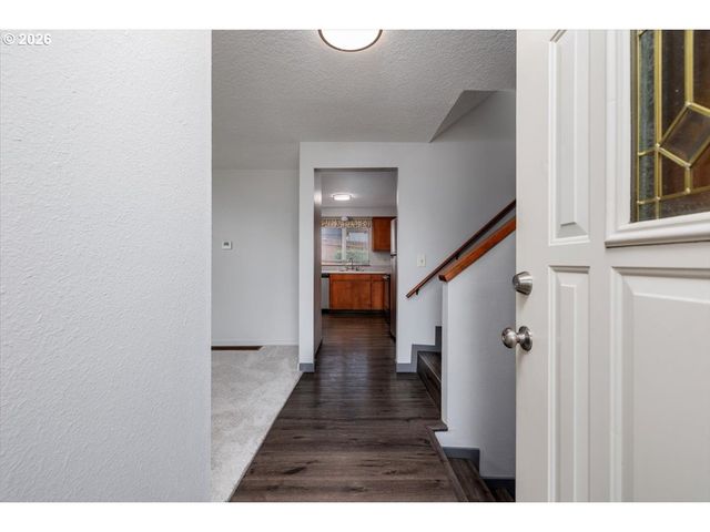 16910 Se LAUGARDIA Way, Milwaukie, OR 97267